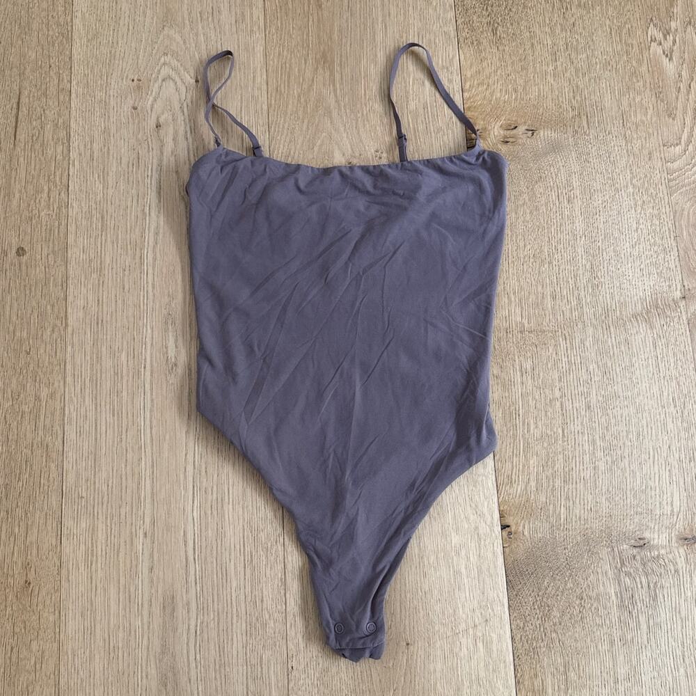 Skims Bodysuit Cami Size XS Brown